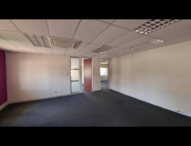 BUSINESS PROPERTY TO RENT IN VORNA VALLEY